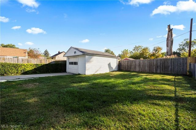 312 Henry Street, Elyria, OH 44035