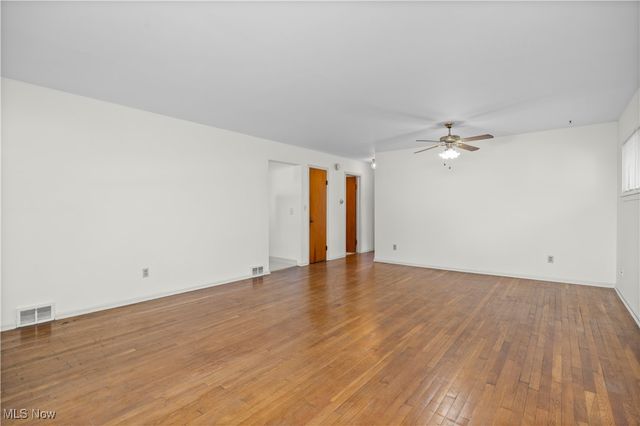 312 Henry Street, Elyria, OH 44035