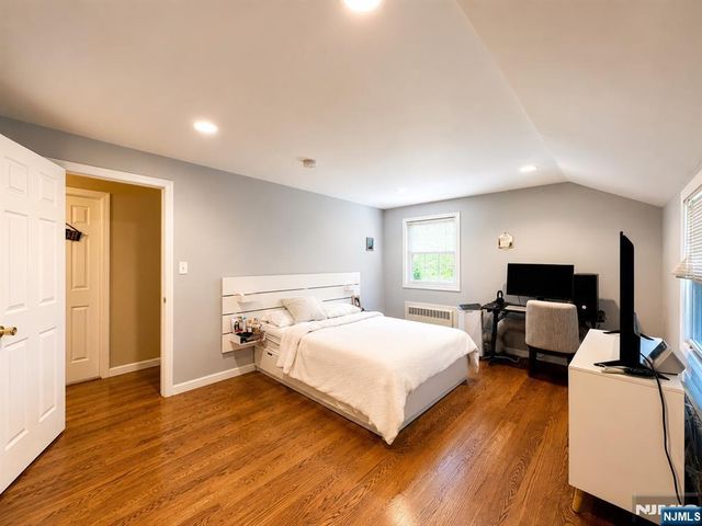 635 Robinson Terrace, Union, NJ 07083