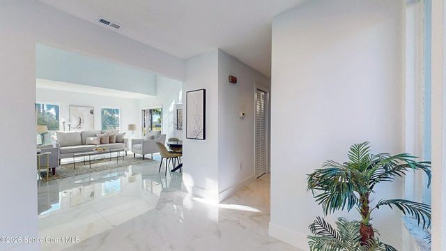 807 W Central Boulevard, Cape Canaveral, FL 32920