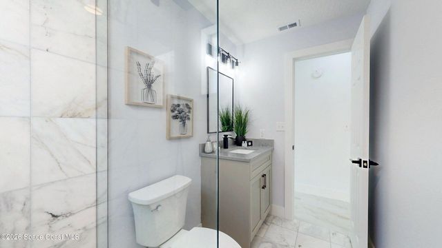 807 W Central Boulevard, Cape Canaveral, FL 32920