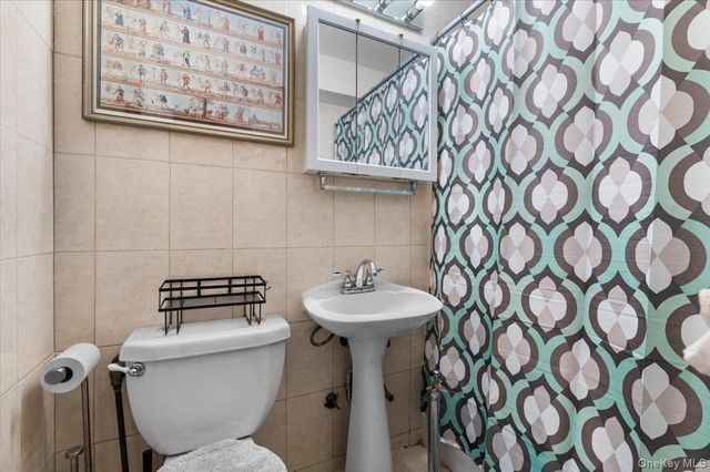 65-15 Alderton Street 5E, Rego Park, NY 11374