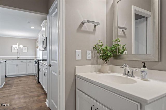 208 Old Ride Drive, Holly Springs, NC 27540