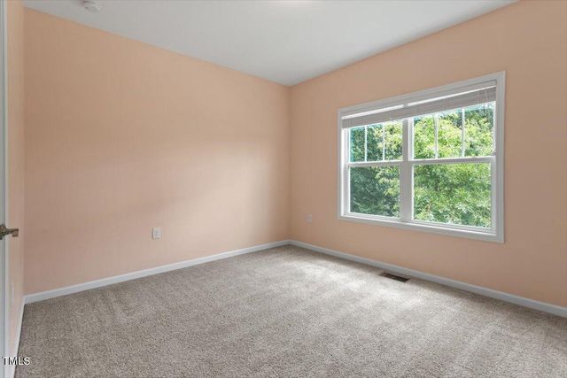 208 Old Ride Drive, Holly Springs, NC 27540