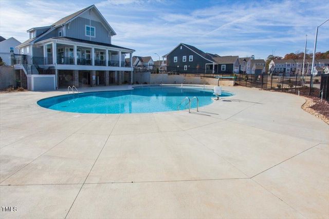 208 Old Ride Drive, Holly Springs, NC 27540