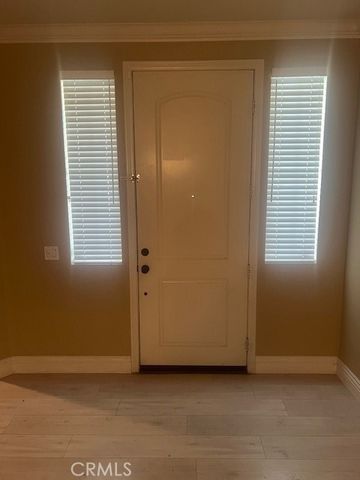 27299 Stonehurst Drive, Menifee, CA 92585