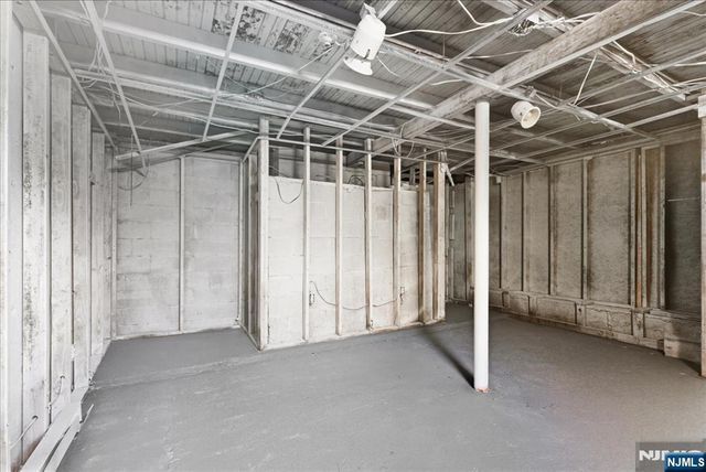 1836 Clinton Road, West Milford, NJ 07421