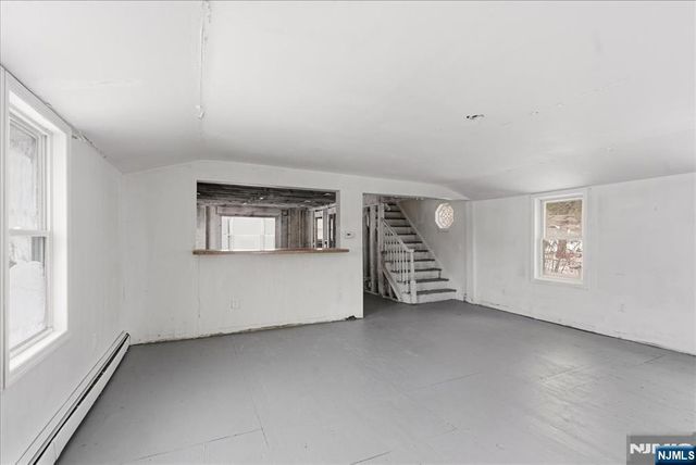 1836 Clinton Road, West Milford, NJ 07421