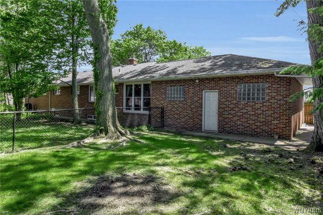 200 Delaware Road, Tonawanda, NY 14217