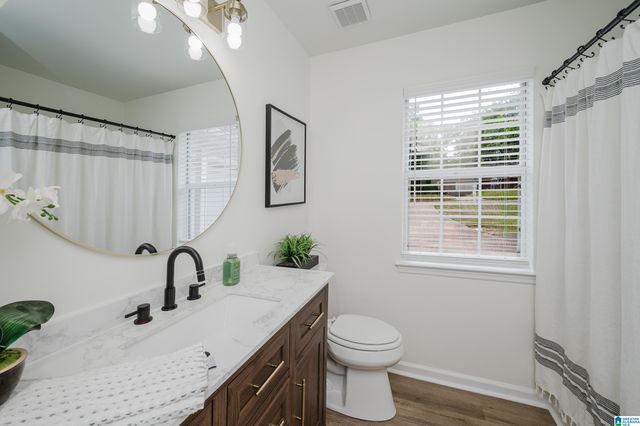 1628 EASTERN VALLEY ROAD, Bessemer, AL 35022