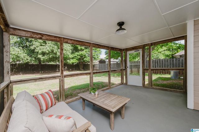1628 EASTERN VALLEY ROAD, Bessemer, AL 35022