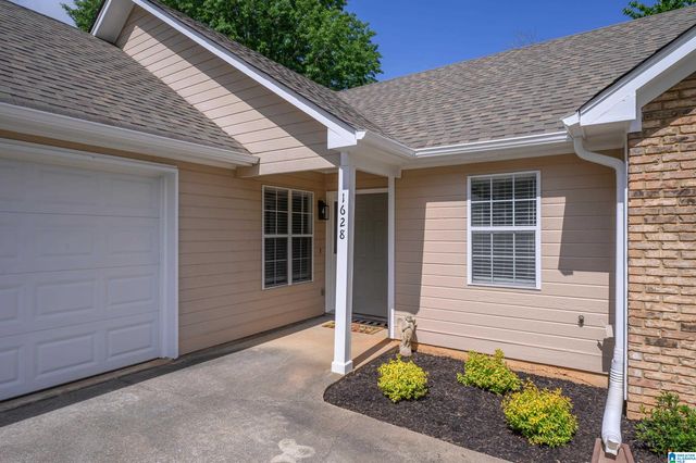 1628 EASTERN VALLEY ROAD, Bessemer, AL 35022