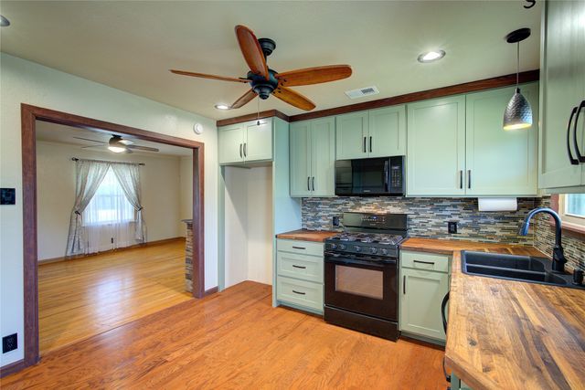 210 E Daugherty Drive, Garland, TX 75041