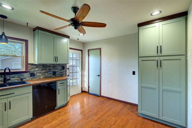 210 E Daugherty Drive, Garland, TX 75041