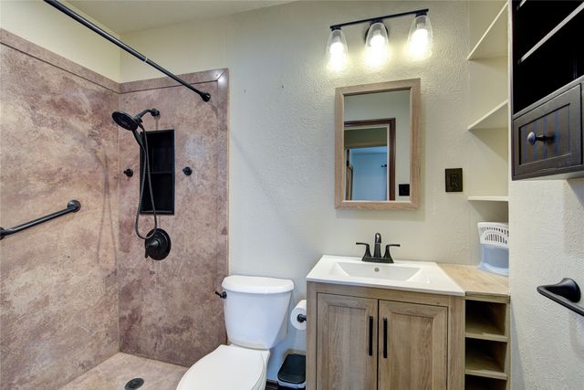 210 E Daugherty Drive, Garland, TX 75041