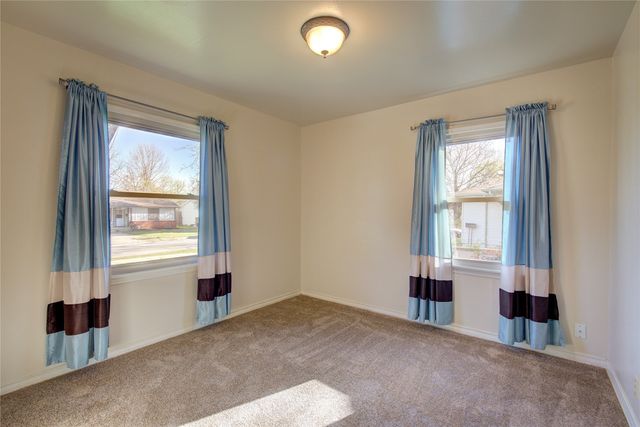 210 E Daugherty Drive, Garland, TX 75041