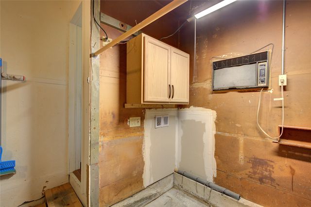 210 E Daugherty Drive, Garland, TX 75041