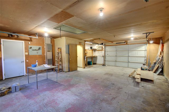 210 E Daugherty Drive, Garland, TX 75041