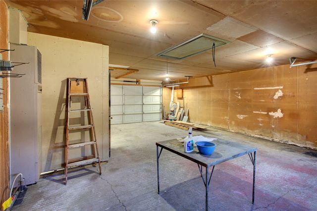 210 E Daugherty Drive, Garland, TX 75041