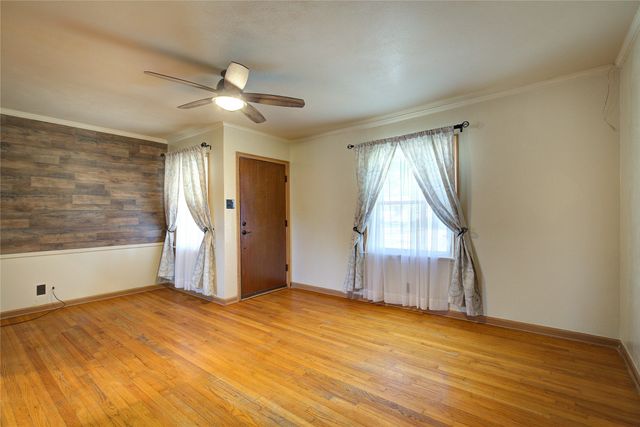 210 E Daugherty Drive, Garland, TX 75041