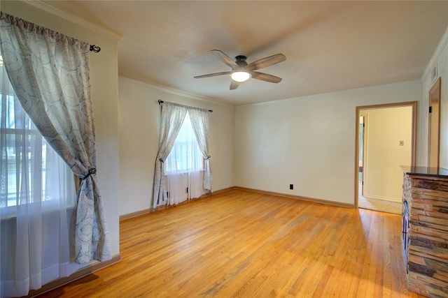 210 E Daugherty Drive, Garland, TX 75041