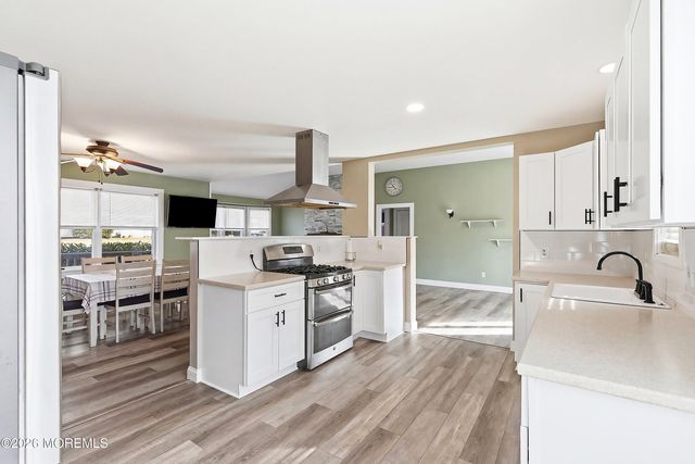 161 Mooring Road, Manahawkin, NJ 08050