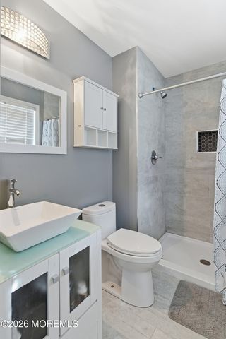 161 Mooring Road, Manahawkin, NJ 08050