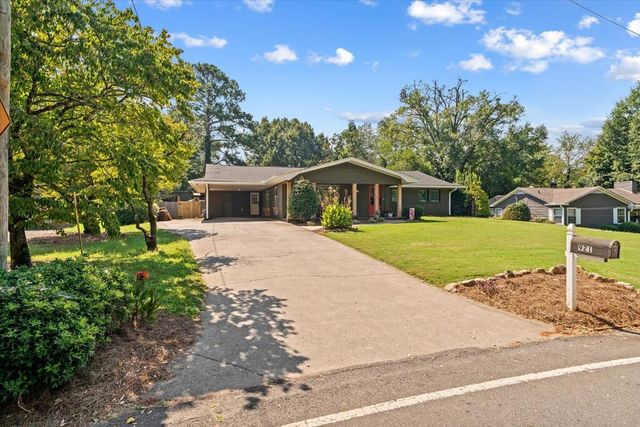 921 Hardwick Circle, Dalton, GA 30720