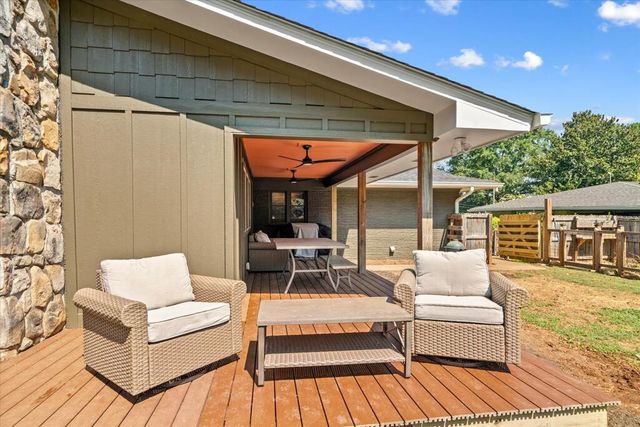 921 Hardwick Circle, Dalton, GA 30720