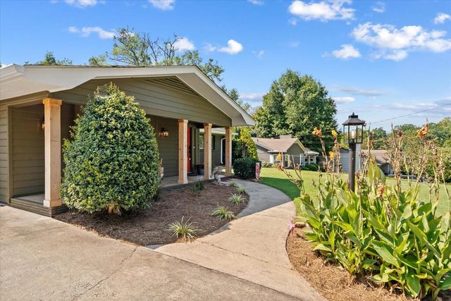 921 Hardwick Circle, Dalton, GA 30720