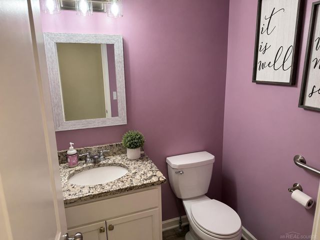 2247 Hunter Lane, Burton, MI 48519