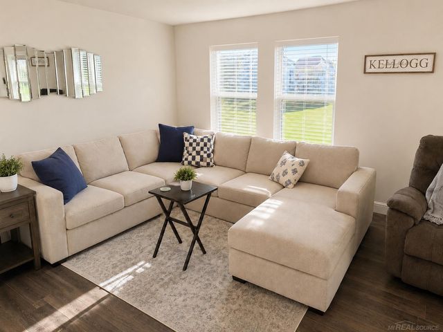 2247 Hunter Lane, Burton, MI 48519