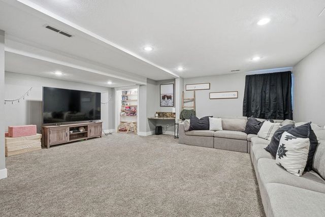 3206 S Vercler Rd, Spokane, WA 99206