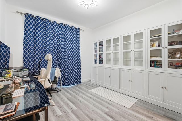 920 N OSCEOLA AVENUE 210, Clearwater, FL 33755