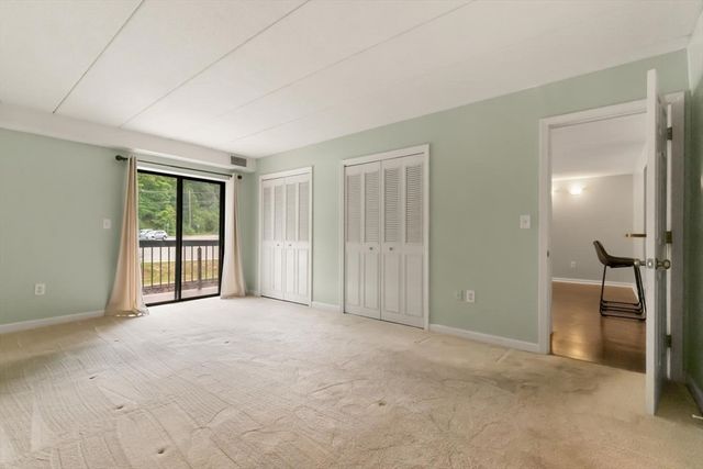 40 Main St 205, Stoneham, MA 02180