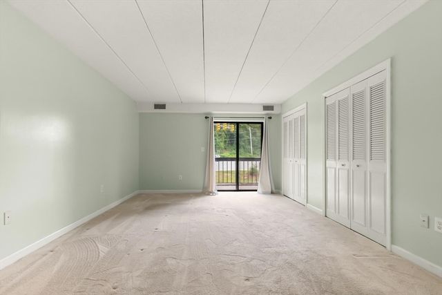 40 Main St 205, Stoneham, MA 02180