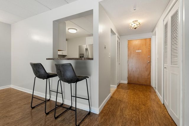 40 Main St 205, Stoneham, MA 02180