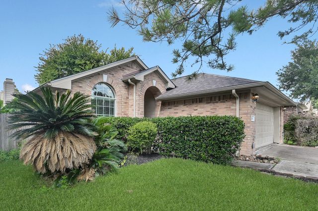 18441 Sunrise Oaks Court, Montgomery, TX 77316