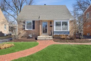 625 9th Avenue, La Grange, IL 60525