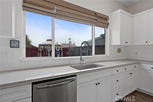 5913 Hawthorn Tree, Bakersfield, CA 93313