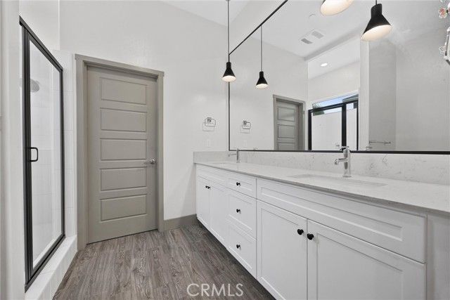 5913 Hawthorn Tree, Bakersfield, CA 93313