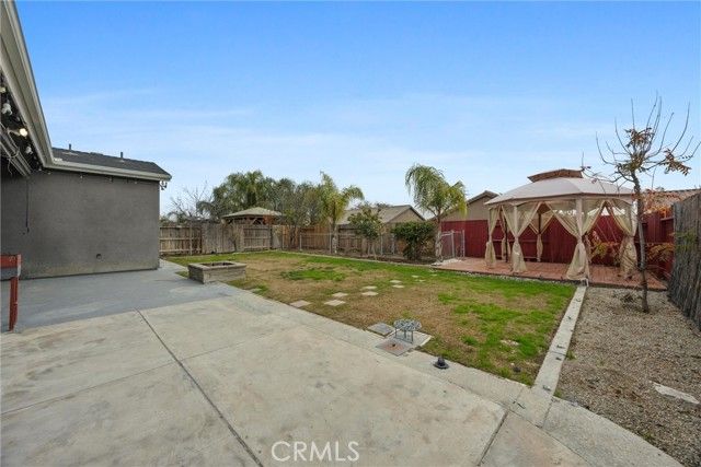 5913 Hawthorn Tree, Bakersfield, CA 93313