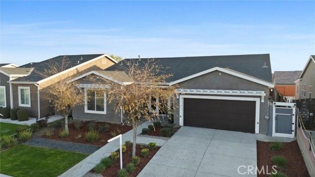 5913 Hawthorn Tree, Bakersfield, CA 93313