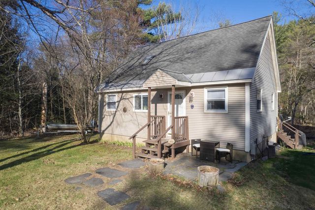 201 Cones Point Road, Poultney, VT 05764