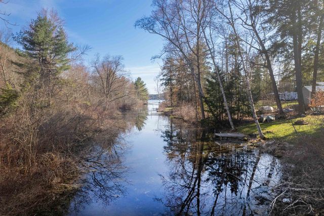 201 Cones Point Road, Poultney, VT 05764