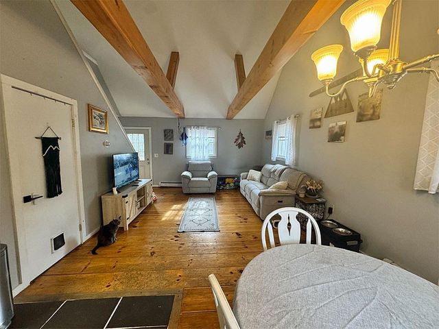 201 Cones Point Road, Poultney, VT 05764