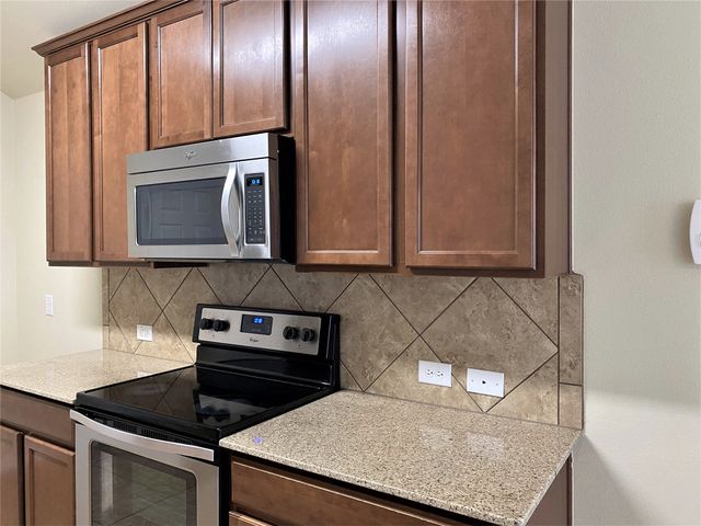 247 Pine Crest Drive, Justin, TX 76247