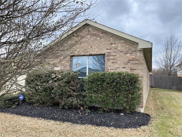 247 Pine Crest Drive, Justin, TX 76247