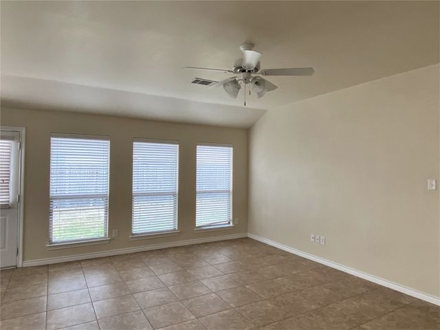 247 Pine Crest Drive, Justin, TX 76247