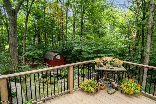 20 Edward Dr, Mount Olive Twp., NJ 07836